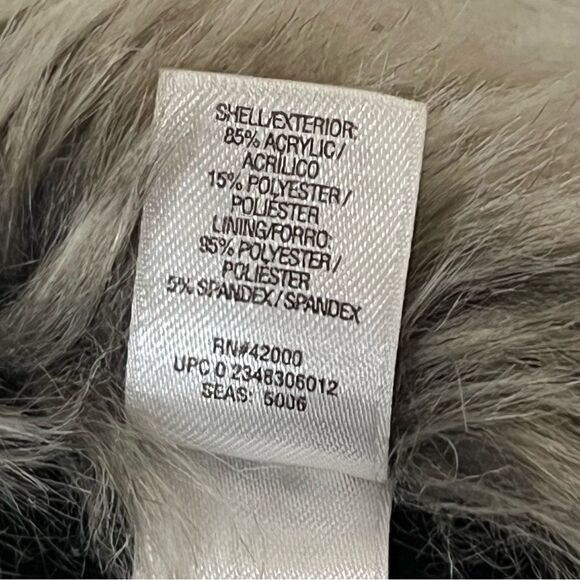 Faux Fur Scarf Collar Wrap - Picture 12 of 13